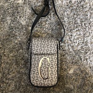 COPY - GUESS BAG